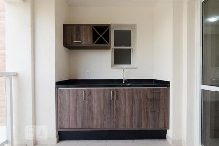 Varanda de apartamento para alugar com 1 quarto, 57m² em Cambuí, Campinas