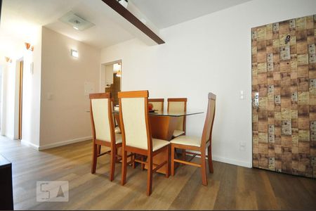 mesa de jantar de apartamento para alugar com 2 quartos, 62m² em Vila Gomes, São Paulo