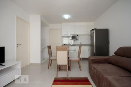 Sala / Cozinha de apartamento para alugar com 1 quarto, 37m² em Consolação, São Paulo