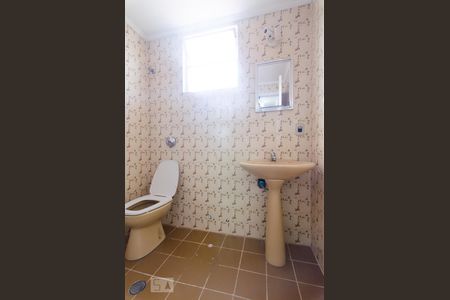 Banheiro de apartamento à venda com 2 quartos, 68m² em Parque Itália, Campinas