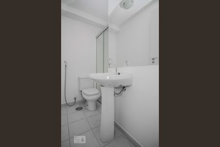 Banheiro de apartamento para alugar com 3 quartos, 130m² em Real Parque, São Paulo