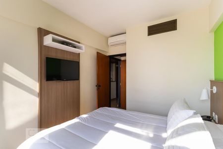 Quarto da suíte de apartamento para alugar com 1 quarto, 47m² em Centro, Campinas