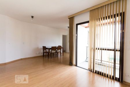 Sala de apartamento à venda com 3 quartos, 110m² em Vila Nair, São Paulo