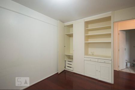 Quarto 02 de apartamento para alugar com 2 quartos, 90m² em Santo Amaro, São Paulo