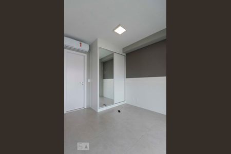 Quarto de kitnet/studio à venda com 1 quarto, 33m² em Barra Funda, São Paulo