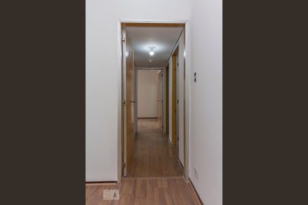 Corredor de apartamento à venda com 3 quartos, 105m² em Perdizes, São Paulo