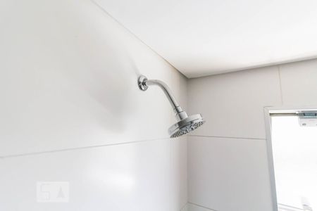 Detalhe do banheiro de kitnet/studio à venda com 1 quarto, 37m² em Vila Augusta, Guarulhos