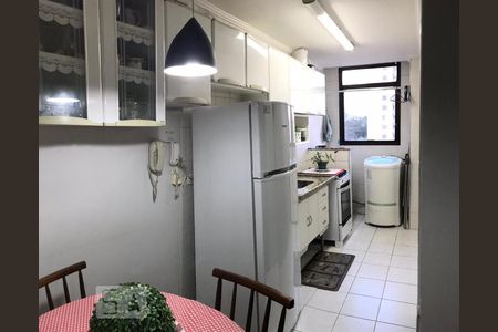Cozinha de apartamento à venda com 1 quarto, 37m² em Rudge Ramos, São Bernardo do Campo