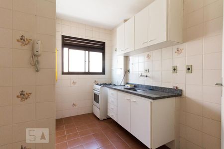 Cozinha de apartamento para alugar com 2 quartos, 56m² em Vila da Saúde, São Paulo