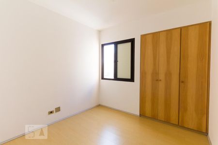 Quarto 1 de apartamento para alugar com 2 quartos, 56m² em Vila da Saúde, São Paulo