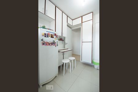 Cozinha de apartamento para alugar com 2 quartos, 63m² em Jardim Petrópolis, São Paulo