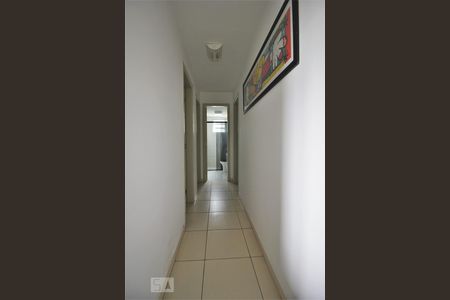 Corredor de apartamento à venda com 3 quartos, 70m² em Paraíso do Morumbi, São Paulo