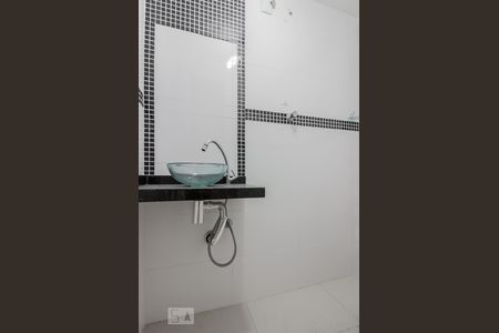 Lavabo de apartamento à venda com 2 quartos, 56m² em Jardim Arpoador, São Paulo