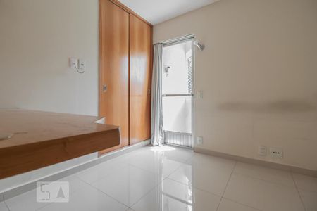 Quarto 1 de apartamento à venda com 2 quartos, 56m² em Jardim Arpoador, São Paulo