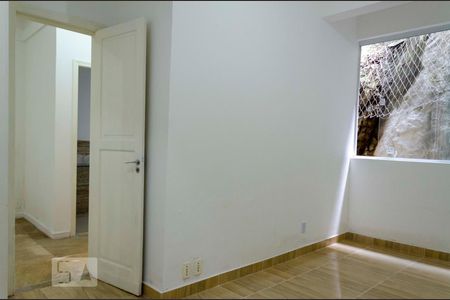 Quarto de apartamento para alugar com 2 quartos, 59m² em Urca, Rio de Janeiro