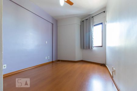 Quarto de apartamento à venda com 1 quarto, 56m² em Centro, Campinas