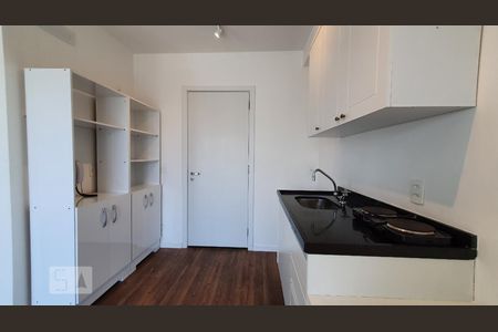 Cozinha de kitnet/studio à venda com 1 quarto, 33m² em Barra Funda, São Paulo