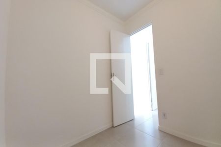 Quarto 2 de apartamento à venda com 3 quartos, 60m² em Vila Satúrnia, Campinas