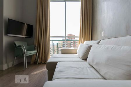 1o. Andar - Sala de apartamento para alugar com 1 quarto, 50m² em Vila Mariana, São Paulo