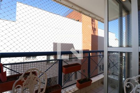 Varanda de apartamento para alugar com 2 quartos, 56m² em Vila Ipojuca, São Paulo