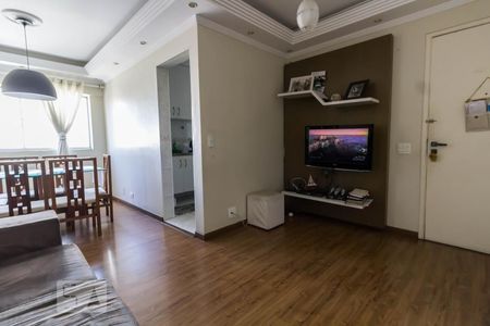 Sala de apartamento à venda com 3 quartos, 70m² em Vila Leonor, Guarulhos