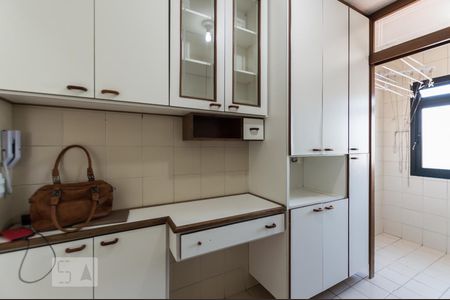 Cozinha de apartamento à venda com 2 quartos, 50m² em Vila Campesina, Osasco