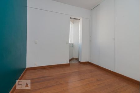 Quarto 1 de apartamento para alugar com 2 quartos, 50m² em Jardim Arpoador, São Paulo