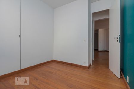 Quarto 1 de apartamento para alugar com 2 quartos, 50m² em Jardim Arpoador, São Paulo