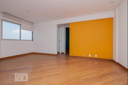 Sala de apartamento para alugar com 2 quartos, 50m² em Jardim Arpoador, São Paulo