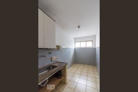 Cozinha de apartamento para alugar com 1 quarto, 66m² em Campos Elíseos, São Paulo
