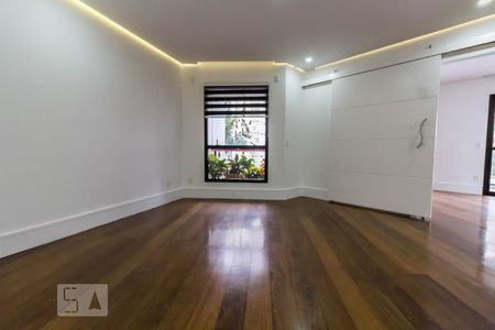 Sala de jantar de apartamento à venda com 4 quartos, 285m² em Camargos, Guarulhos
