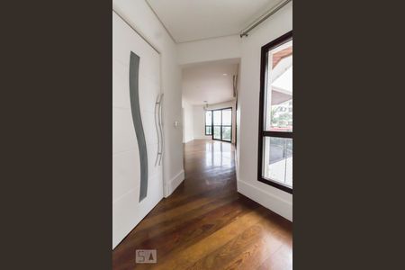 Entrada  de apartamento à venda com 4 quartos, 285m² em Camargos, Guarulhos