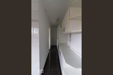 Apartamento à venda com 285m², 4 quartos e 4 vagas Apartamento à venda com 285m², 4 quartos e 4 vagasÁrea de serviço