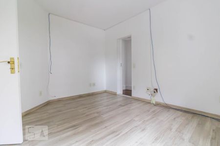 Apartamento à venda com 285m², 4 quartos e 4 vagas Apartamento à venda com 285m², 4 quartos e 4 vagasEscritório