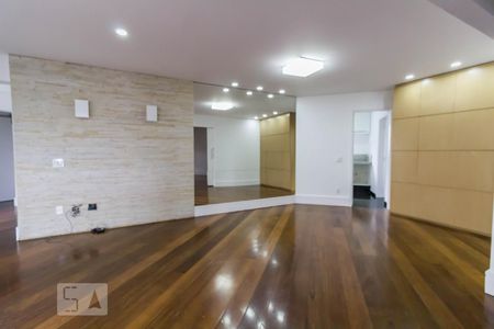 Sala de apartamento à venda com 4 quartos, 285m² em Camargos, Guarulhos