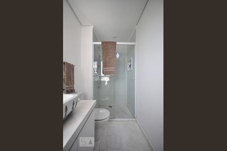 Banheiro suíte de apartamento à venda com 1 quarto, 71m² em Jardim Fonte do Morumbi, São Paulo
