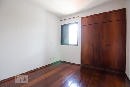 Quarto 1 de apartamento para alugar com 2 quartos, 100m² em Cambuí, Campinas