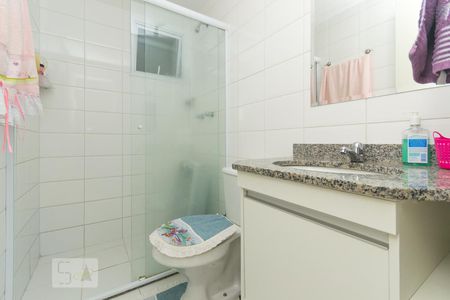 Banheiro de apartamento para alugar com 3 quartos, 65m² em Vila Vera, São Paulo