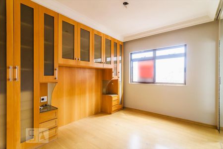 Suite de apartamento para alugar com 4 quartos, 100m² em Funcionários, Belo Horizonte