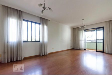 Sala de apartamento à venda com 3 quartos, 103m² em Santa Teresinha, São Paulo