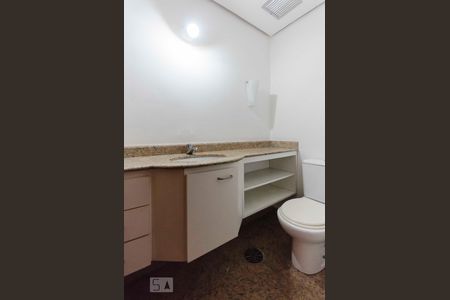 Lavabo de apartamento à venda com 3 quartos, 103m² em Santa Teresinha, São Paulo