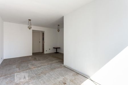 Sala de apartamento para alugar com 2 quartos, 85m² em Indianópolis, São Paulo