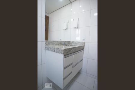 Banheiro/Suite de apartamento para alugar com 2 quartos, 65m² em Setor Bueno, Goiânia