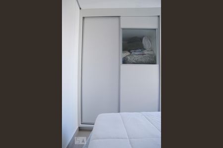 Quarto 1 de apartamento para alugar com 2 quartos, 65m² em Setor Bueno, Goiânia