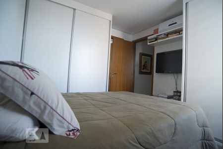 Suite de apartamento para alugar com 2 quartos, 65m² em Setor Bueno, Goiânia