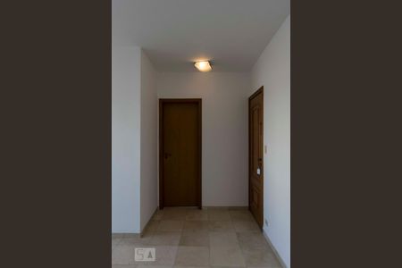 Sala (Entrada) de apartamento para alugar com 3 quartos, 100m² em Ipiranga, São Paulo