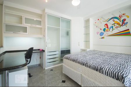 Suíte de apartamento para alugar com 1 quarto, 42m² em Campo Belo, São Paulo