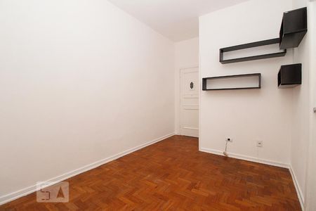 Sala. de apartamento para alugar com 1 quarto, 40m² em Copacabana, Rio de Janeiro