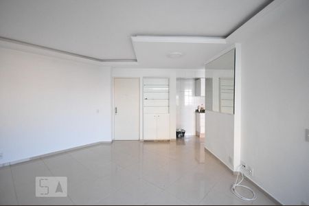 Sala de apartamento para alugar com 3 quartos, 70m² em Jardim Arpoador, São Paulo