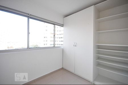 Quarto 2 de apartamento para alugar com 3 quartos, 70m² em Jardim Arpoador, São Paulo